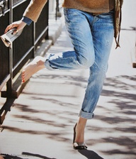 Boyfriend jeans + heels ;)
